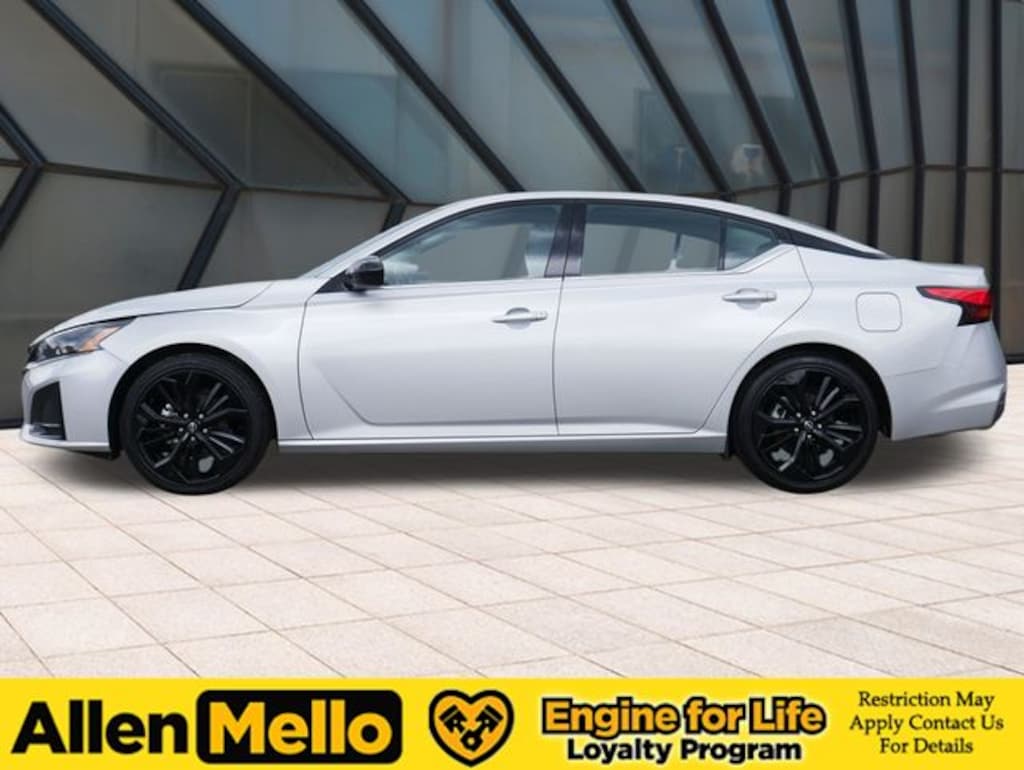 Used 2024 Nissan Altima 2.5 SR Sedan