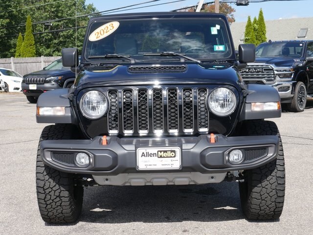 2023 Jeep Gladiator Mojave photo 2