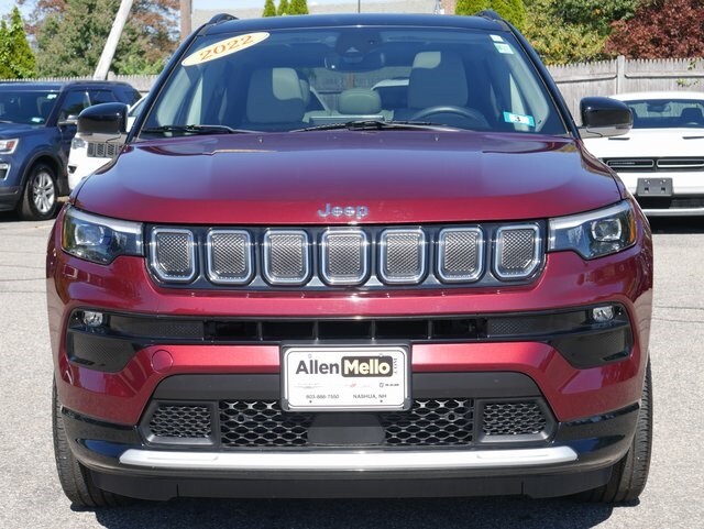 2022 Jeep Compass Limited photo 2