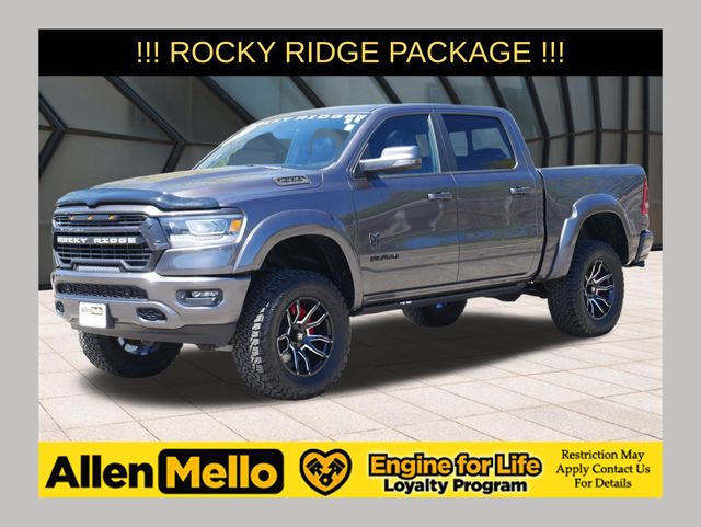 2023 RAM 1500 Big Horn/Lone Star 4x4 Crew Cab 5'7's photo
