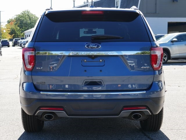 2018 Ford Explorer XLT photo 4