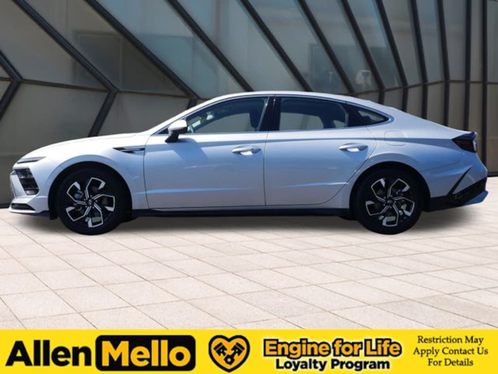 Used 2024 Hyundai Sonata SEL Sedan