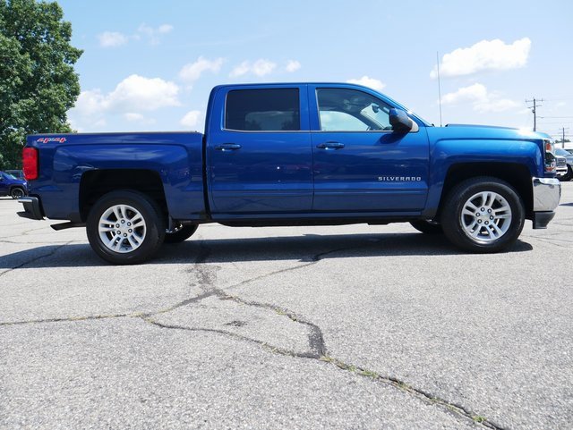 Used 2017 Chevrolet Silverado 1500 LT with VIN 3GCUKREC6HG172768 for sale in Nashua, NH