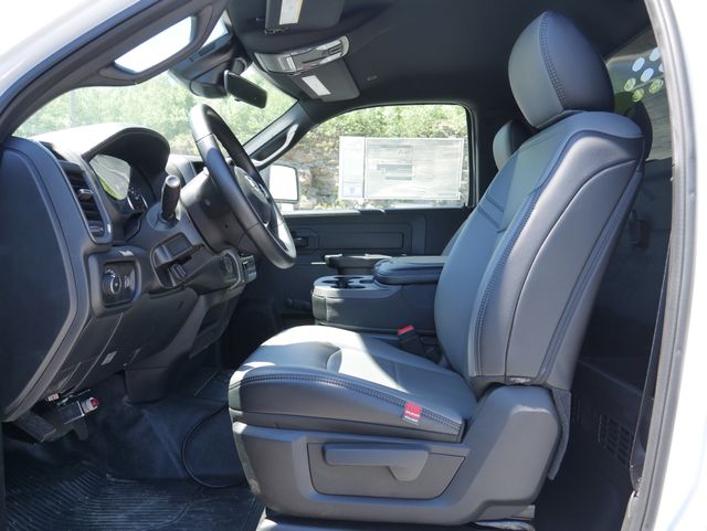 2026 RAM 3500 Chassis Tradesman - Photo 19