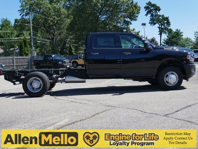 2024 Ram 3500 3500 TRADESMAN CREW CAB CHASSIS 4X4 60' CA