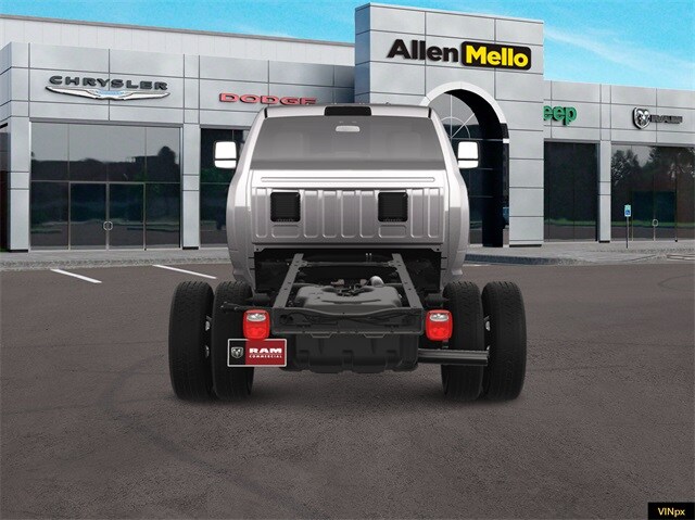 2023 Ram 3500 Tradesman photo 4