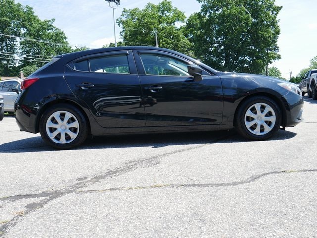 Used 2016 Mazda MAZDA3 i Sport with VIN JM1BM1J71G1313724 for sale in Nashua, NH