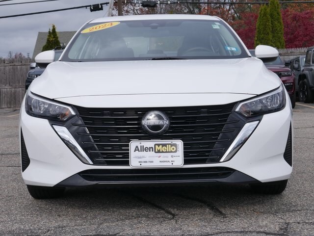 2024 Nissan Sentra SV photo 2