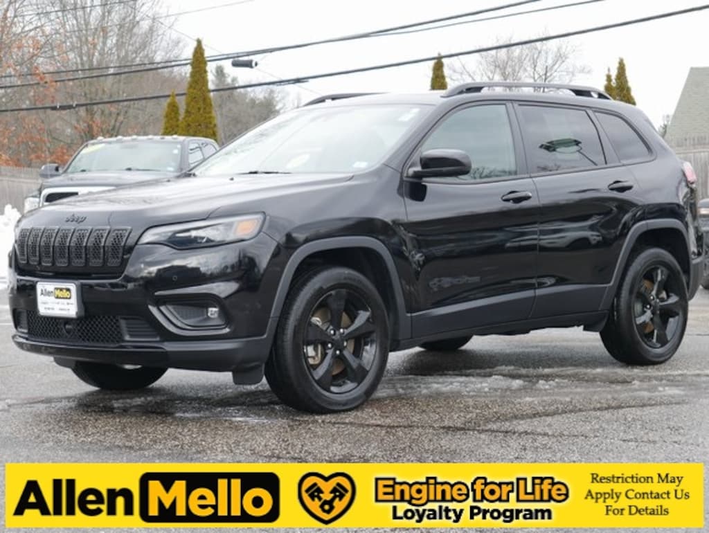 Used 2023 Jeep Cherokee Altitude SUV