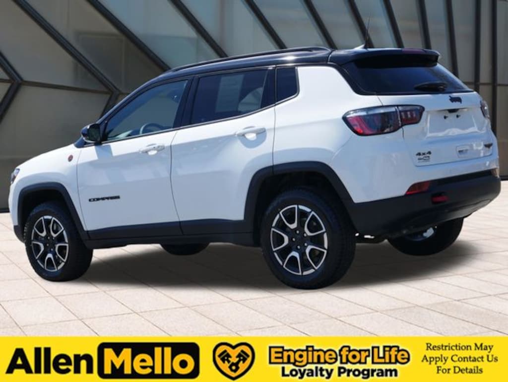 Used 2024 Jeep Compass Trailhawk SUV
