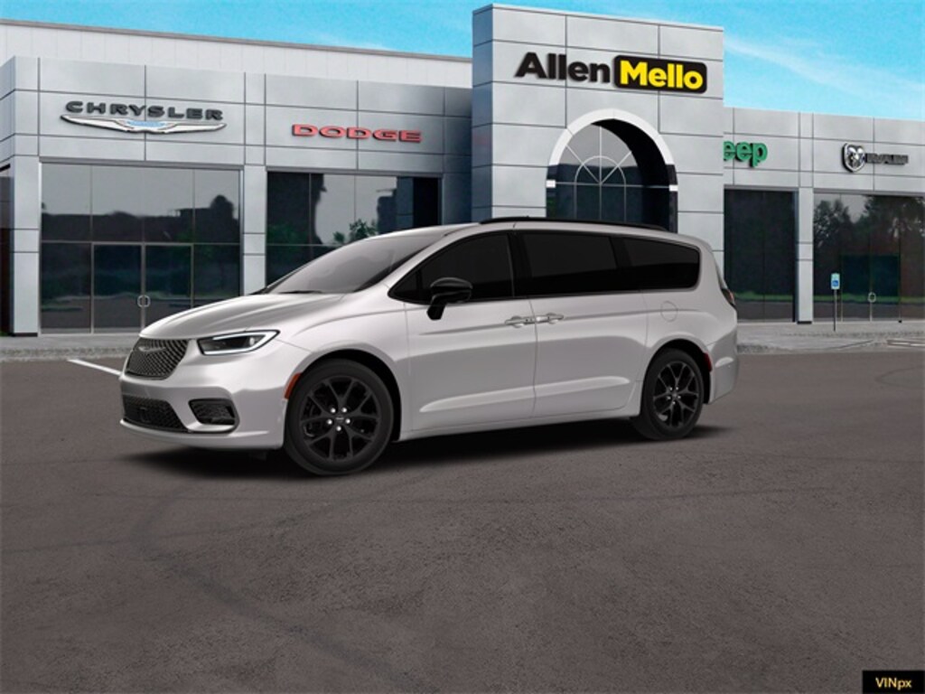 New 2026 Chrysler Pacifica LIMITED AWD Passenger Van