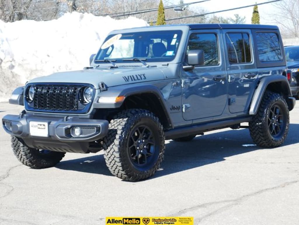 Used 2024 Jeep Wrangler Willys SUV