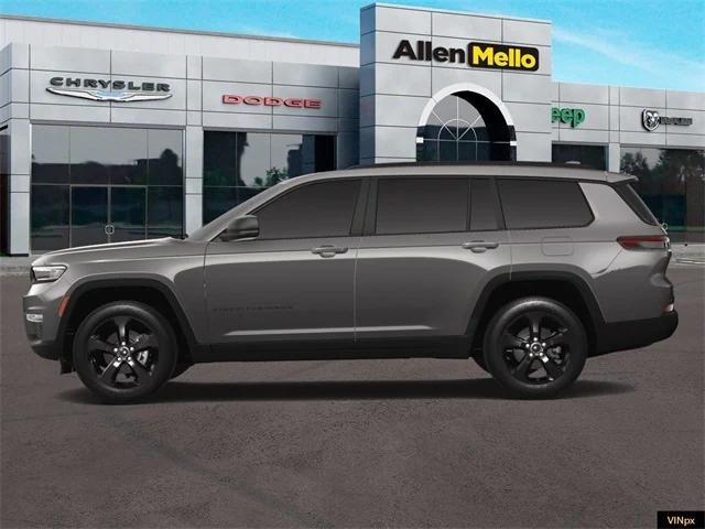 2025 Jeep Grand Cherokee Limited photo 3