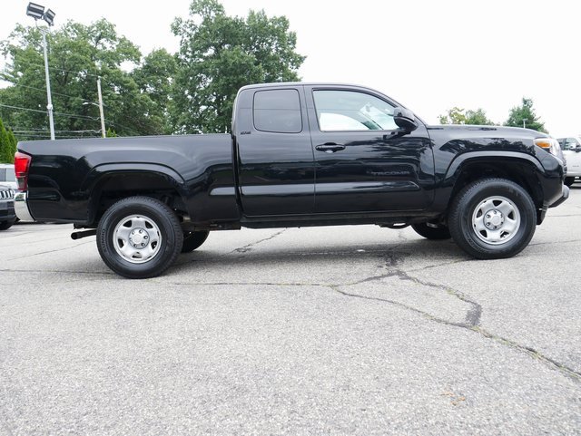 Used 2022 Toyota Tacoma SR5 with VIN 3TYRX5GN4NT038731 for sale in Nashua, NH