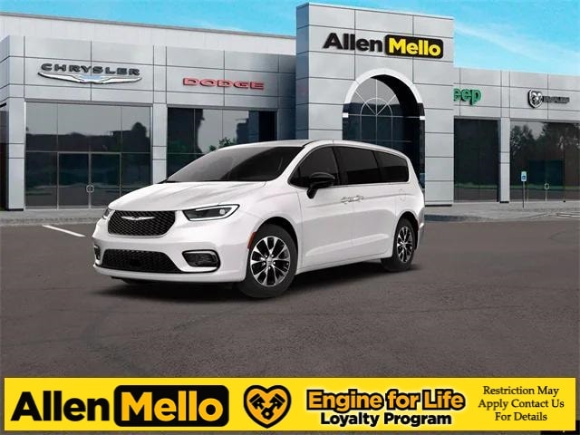 2026 Chrysler Pacifica Limited's photo