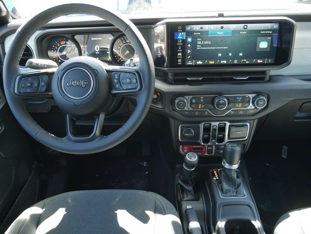 2026 Jeep Wrangler 4-Door Willys - Photo 21