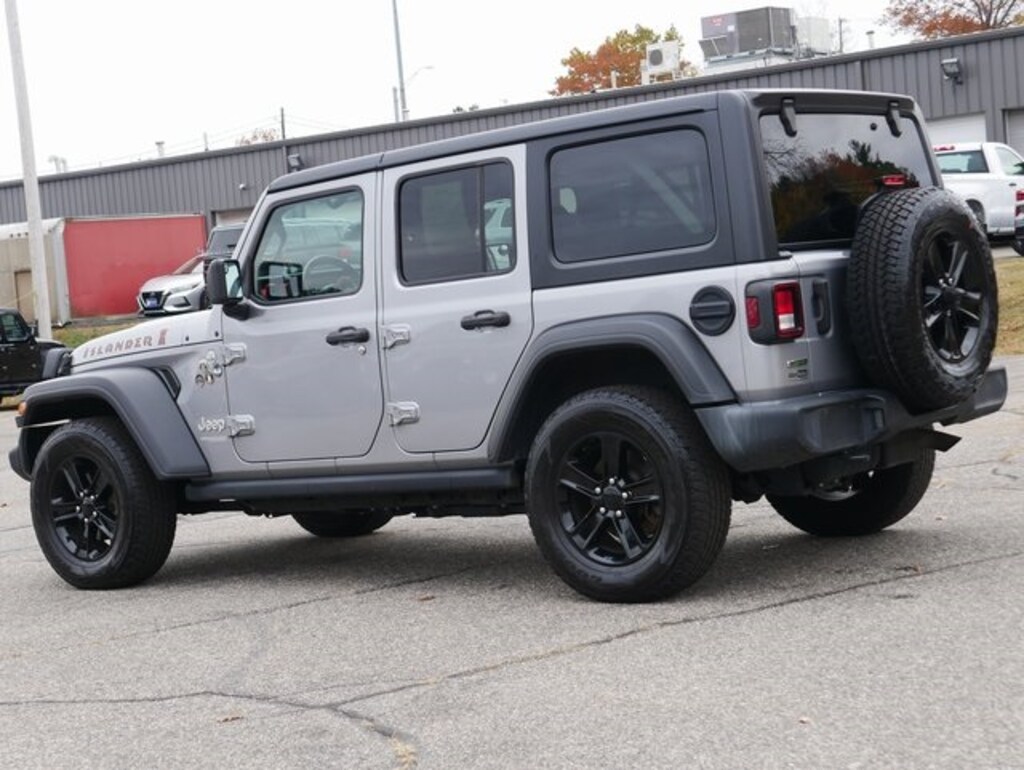 Used 2021 Jeep Wrangler Unlimited Islander SUV