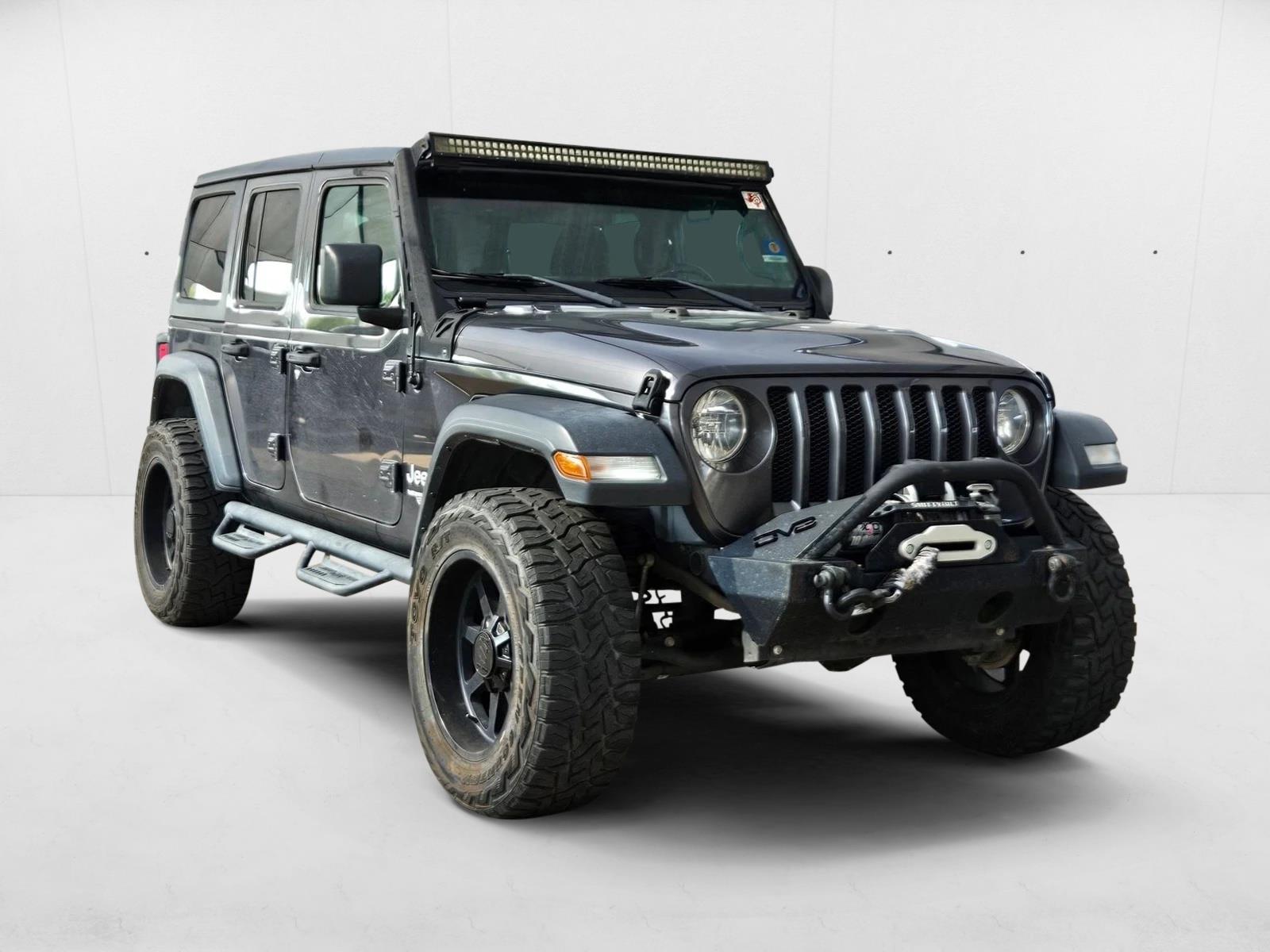 2020 Jeep Wrangler Sport S photo 3