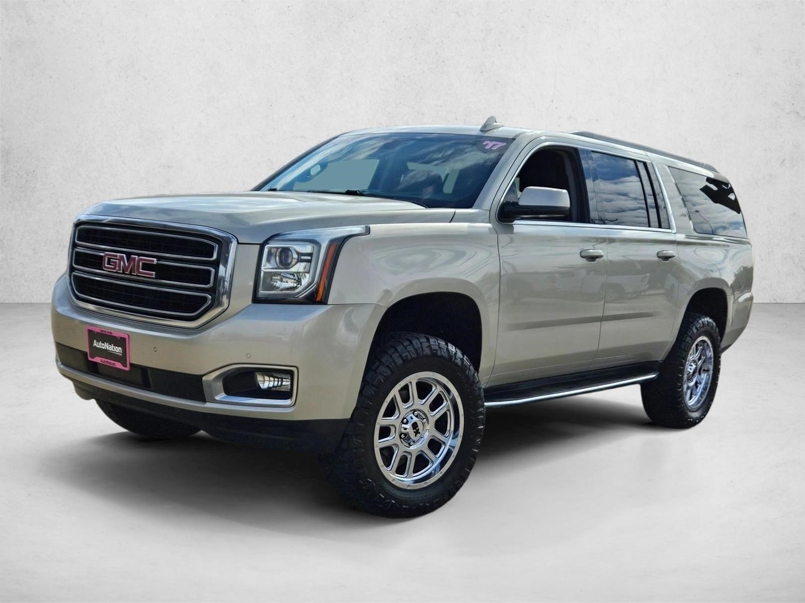 2017 GMC Yukon XL SLT's photo
