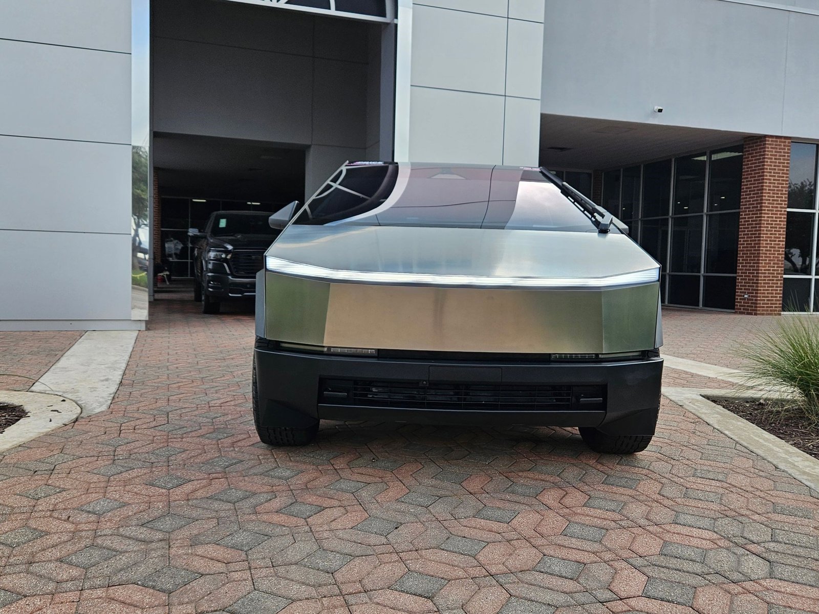 Used 2025 Tesla Cybertruck Base with VIN 7G2CEHED4SA061018 for sale in Fort Worth, TX