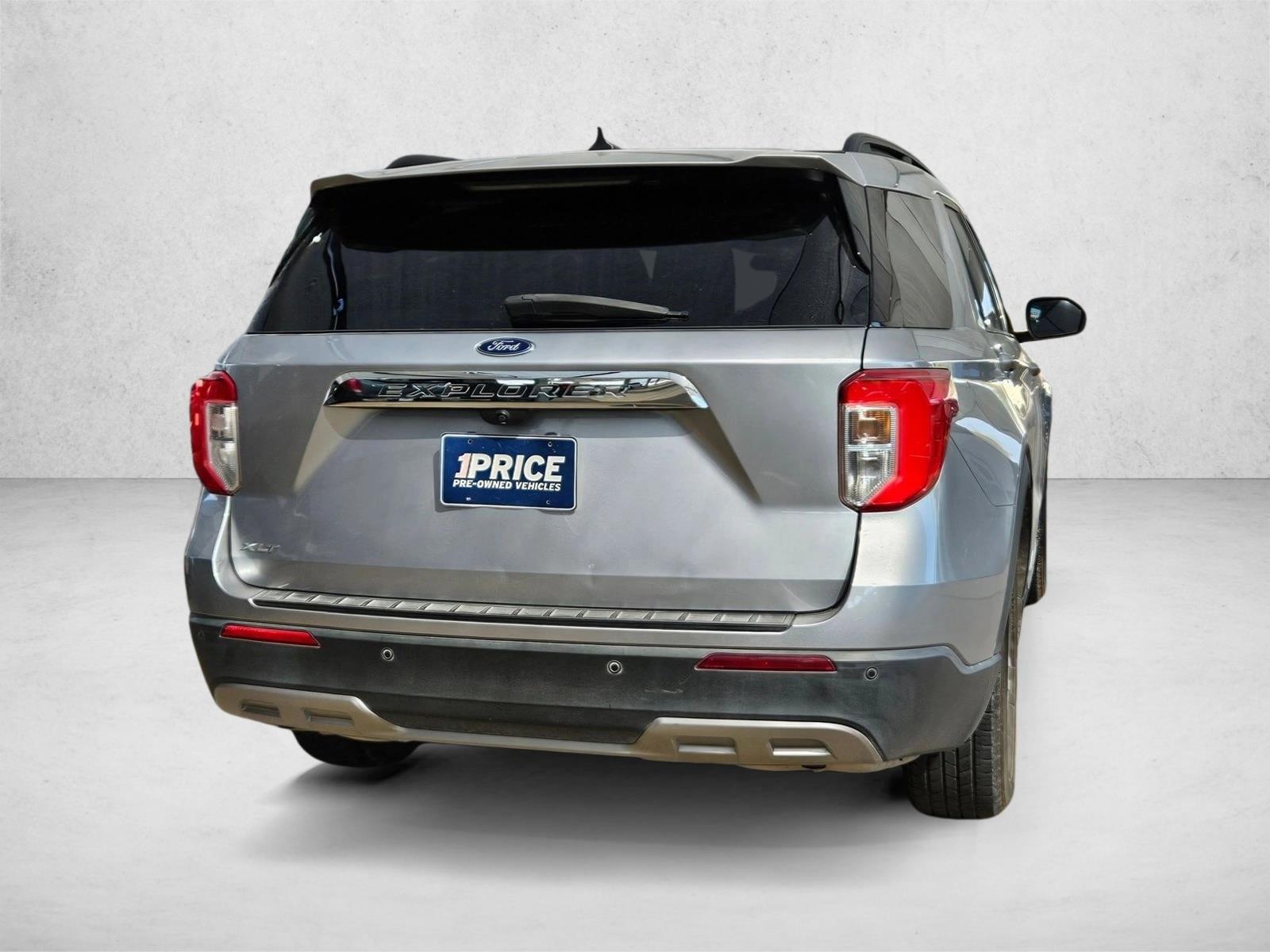 2022 Ford Explorer XLT photo 4