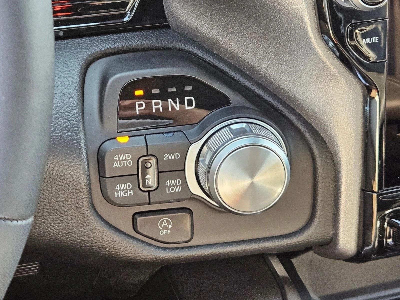 2026 RAM 1500 Laramie - Photo 16