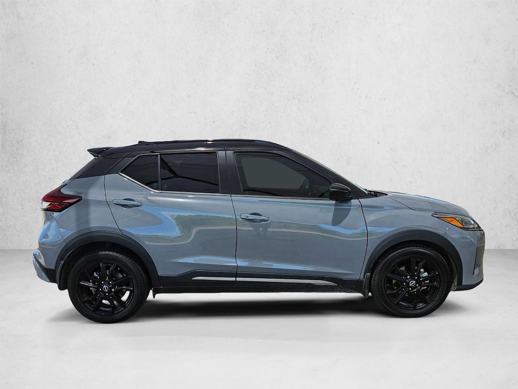 Used 2023 Nissan Kicks SR Sport Utility