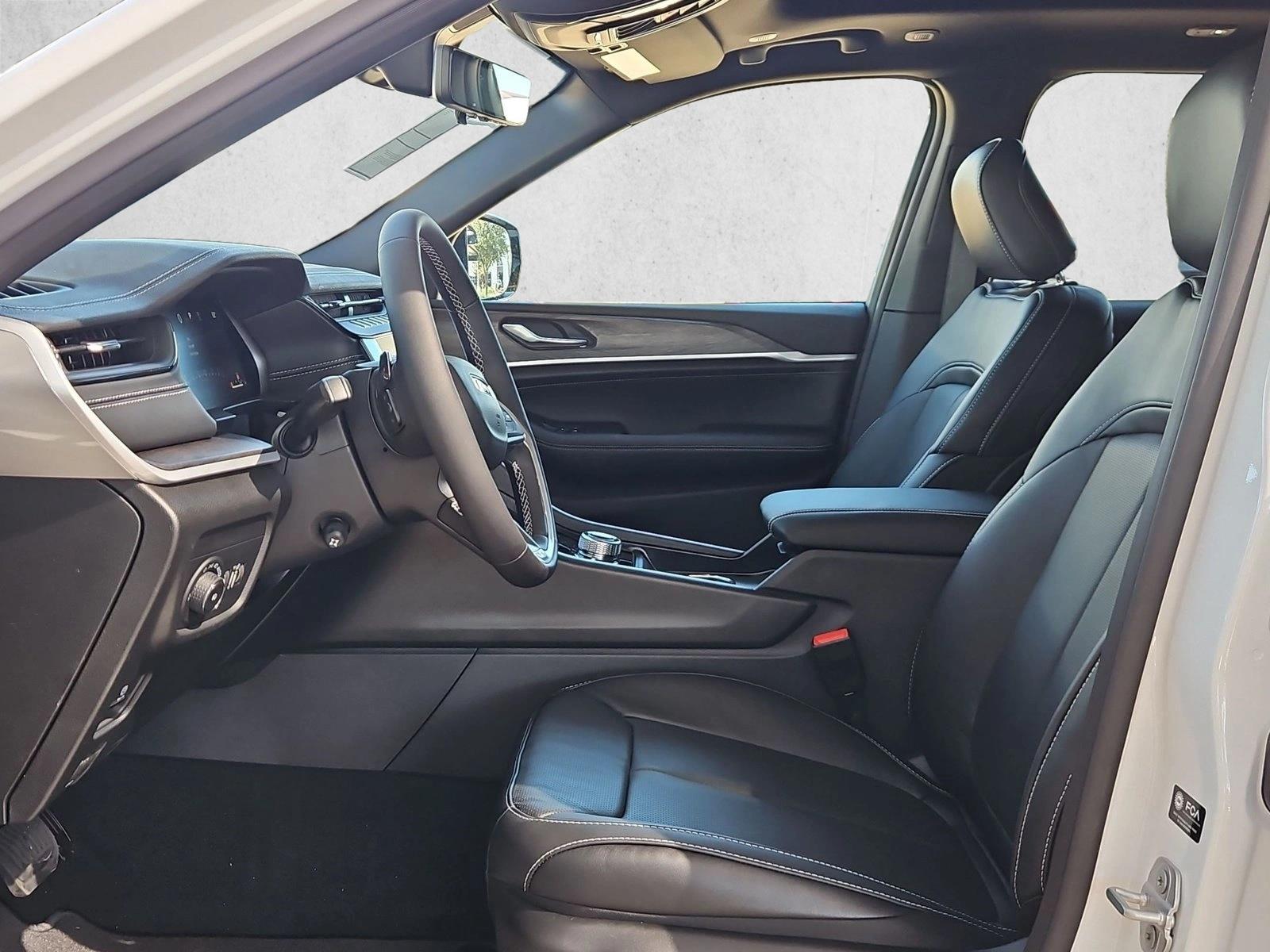 New 2027 Jeep Grand Cherokee Limited Reserve SUV