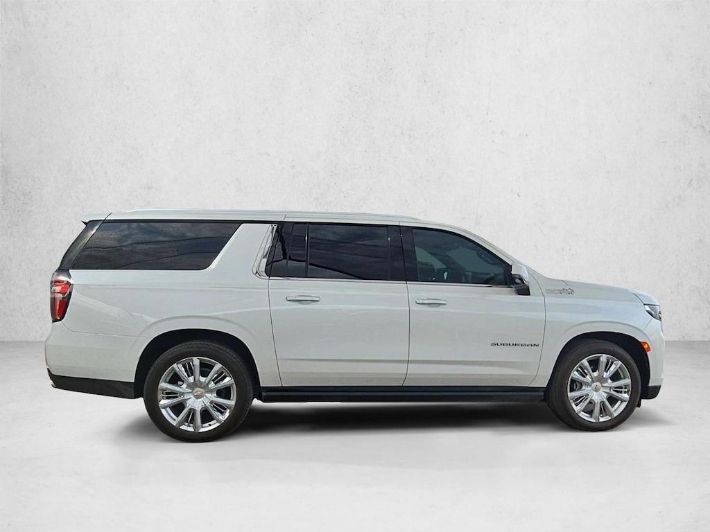 Used 2024 Chevrolet Suburban High Country Sport Utility