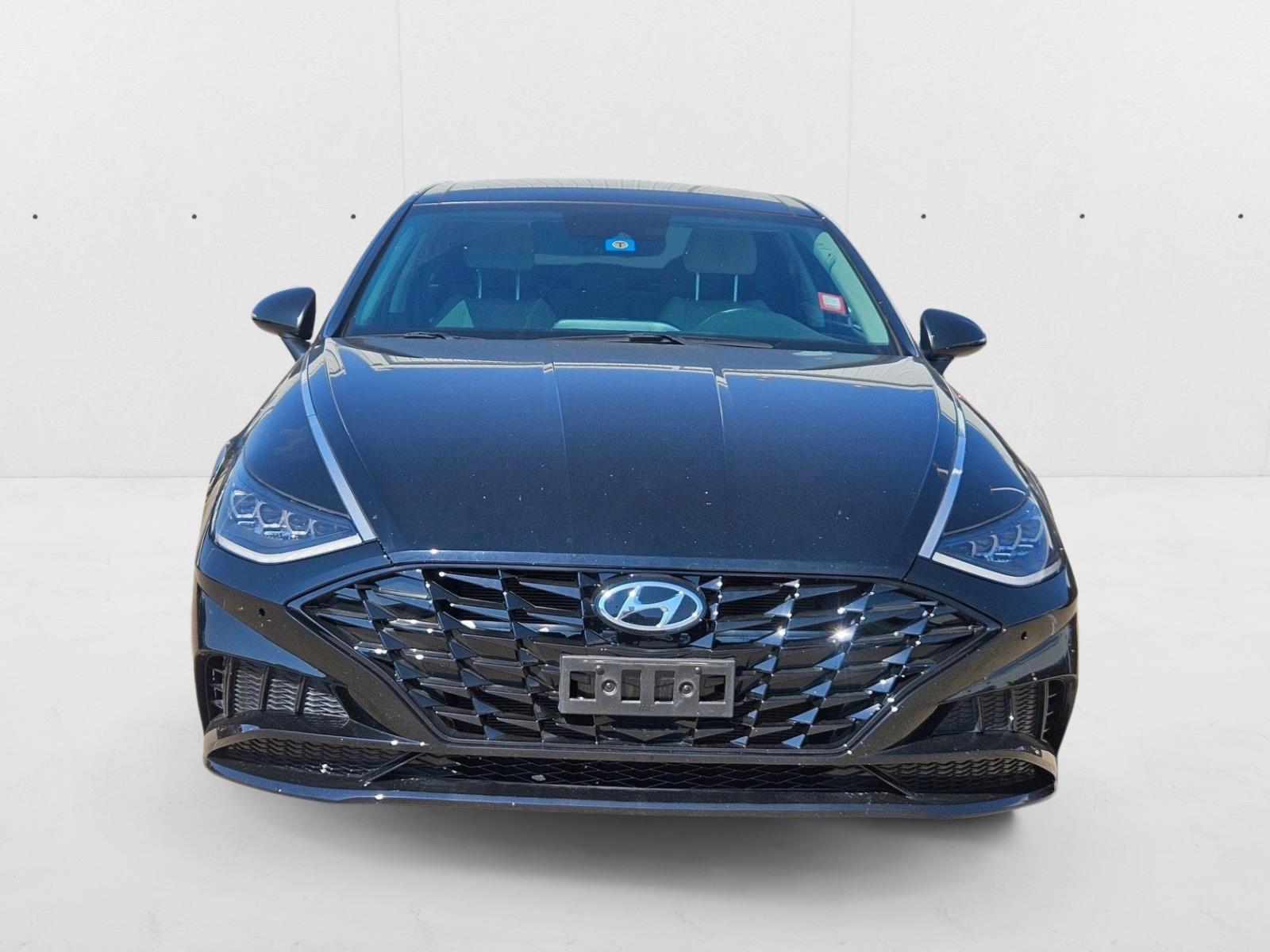 2023 Hyundai Sonata SEL photo 2