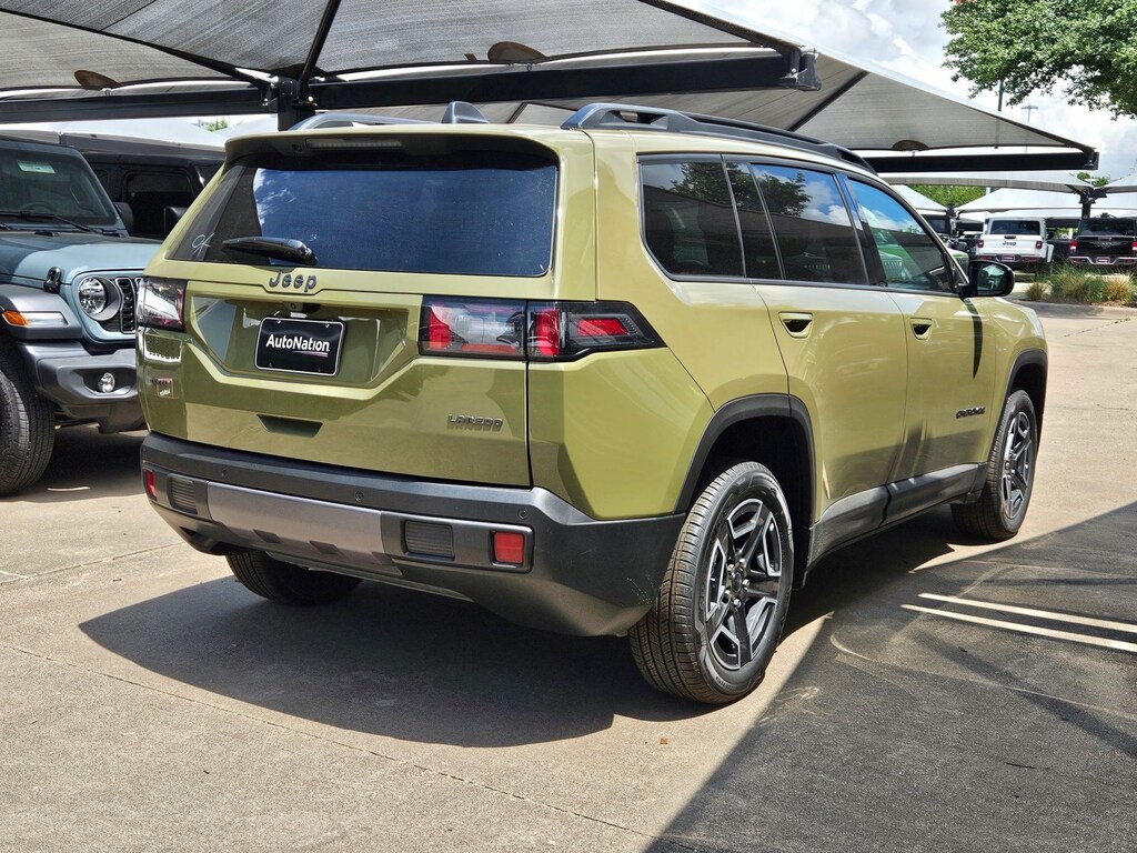 New 2026 Jeep Cherokee Laredo SUV