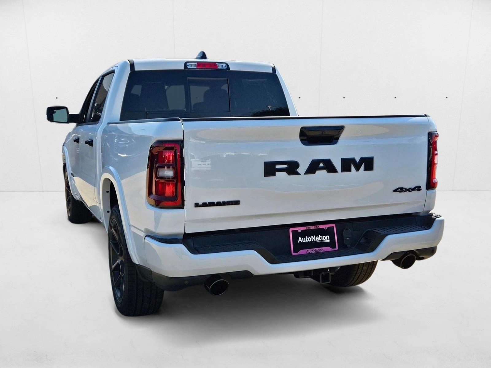 2026 RAM 1500 Laramie - Photo 9