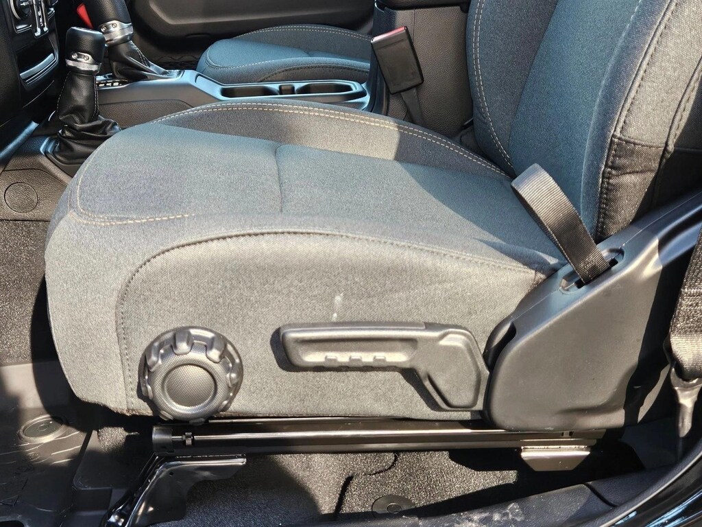 New 2026 Jeep Gladiator Sport Truck Crew Cab