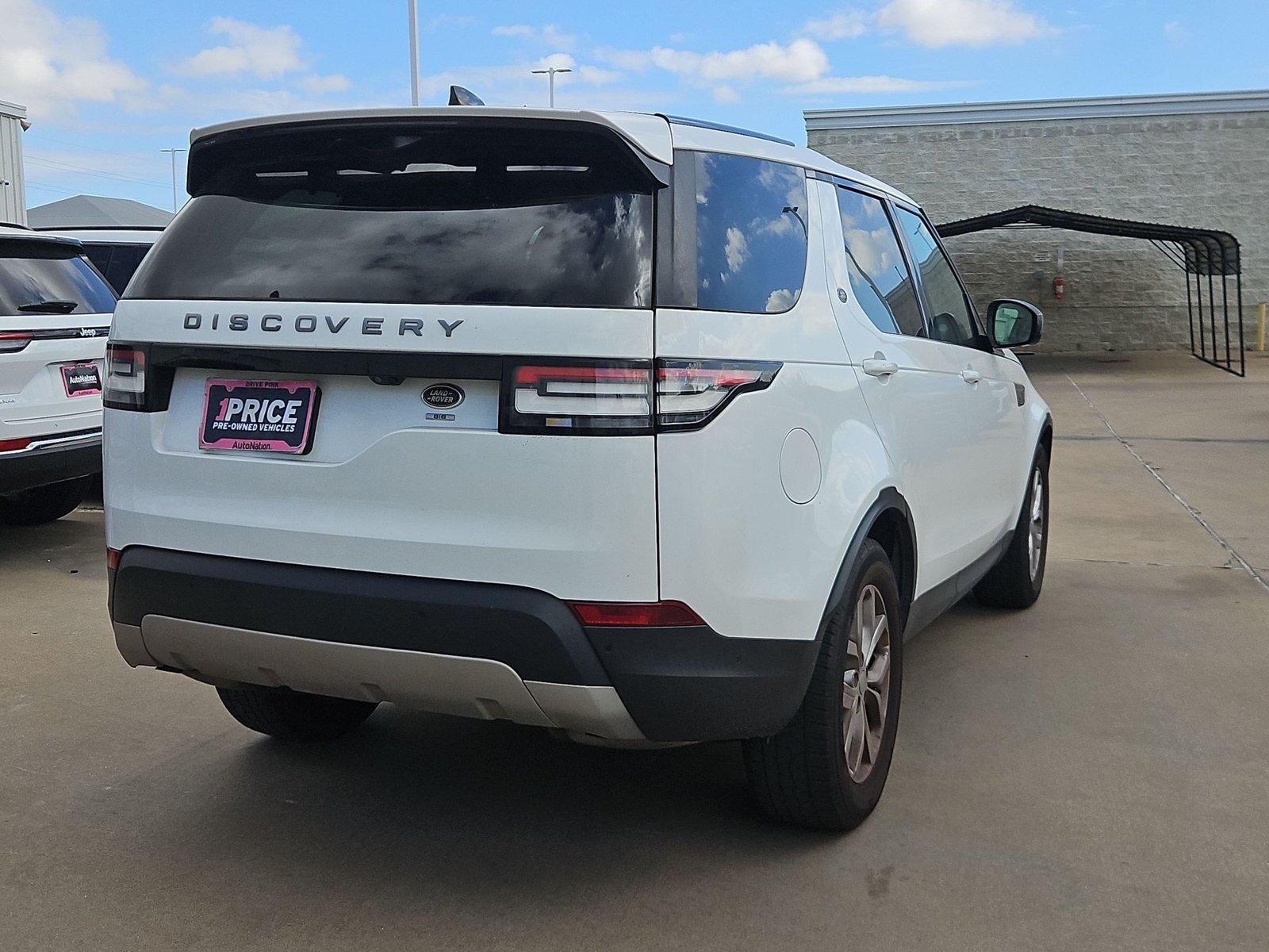 Used 2020 Land Rover Discovery SE Sport Utility