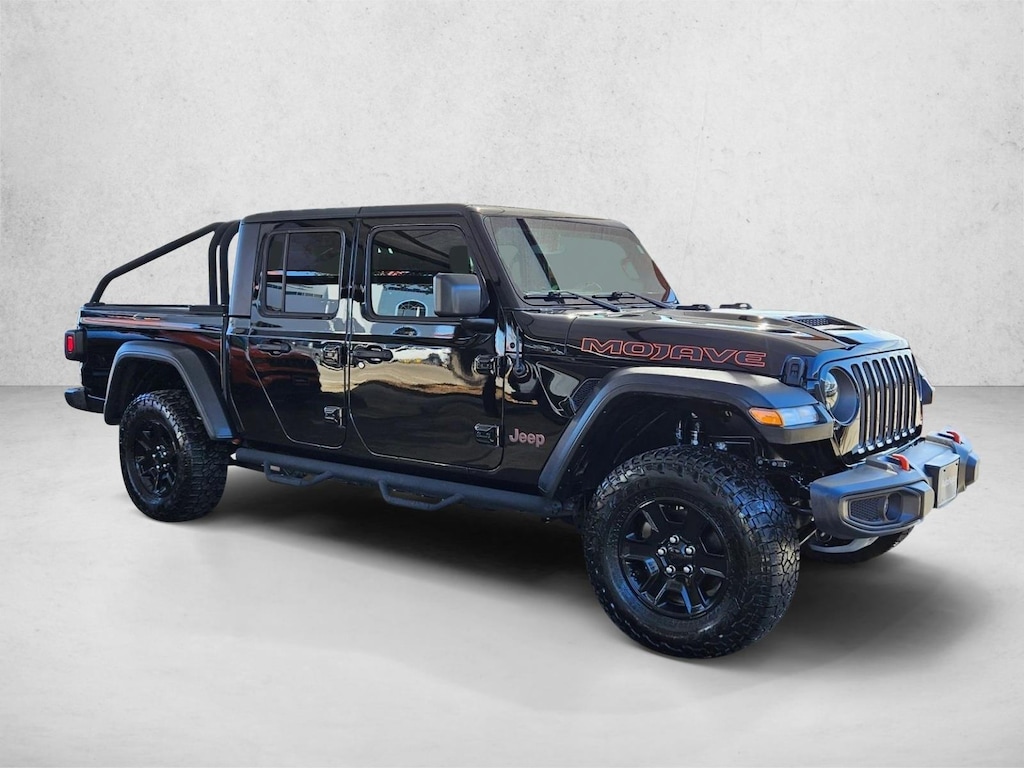 Used 2023 Jeep Gladiator Mojave Crew Cab Pickup