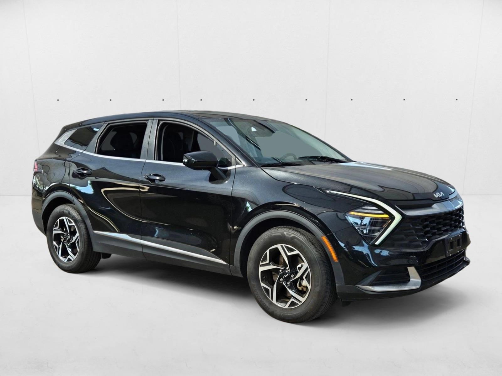 2024 Kia Sportage LX photo 3