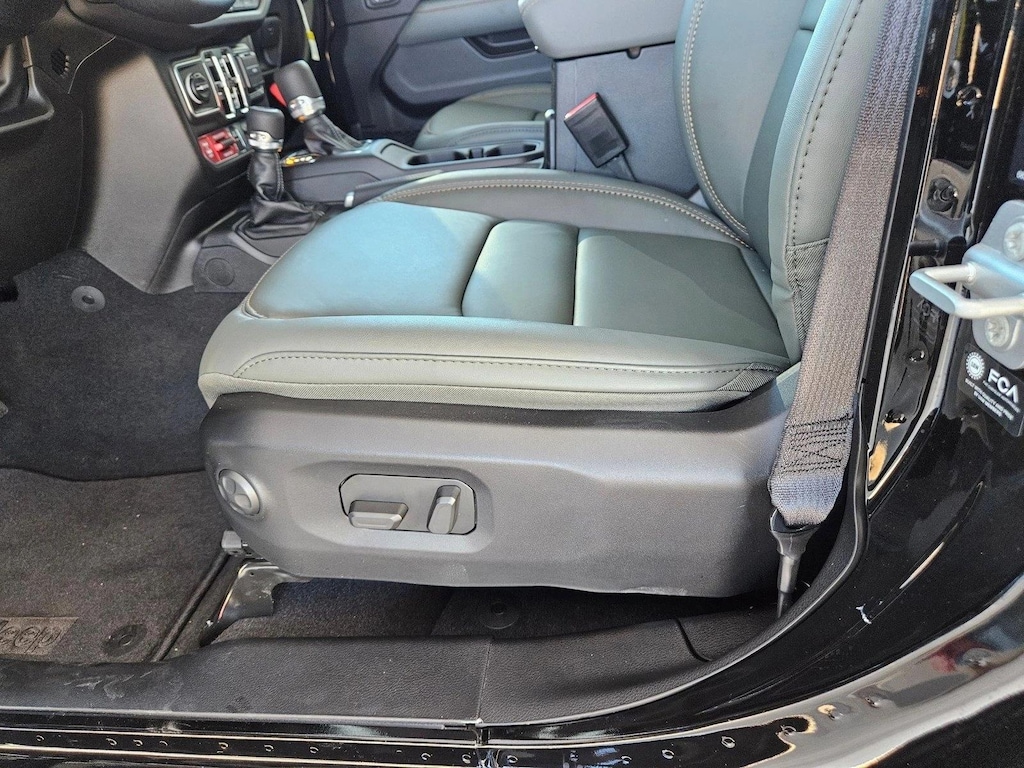 New 2026 Jeep Gladiator Mojave X Truck Crew Cab