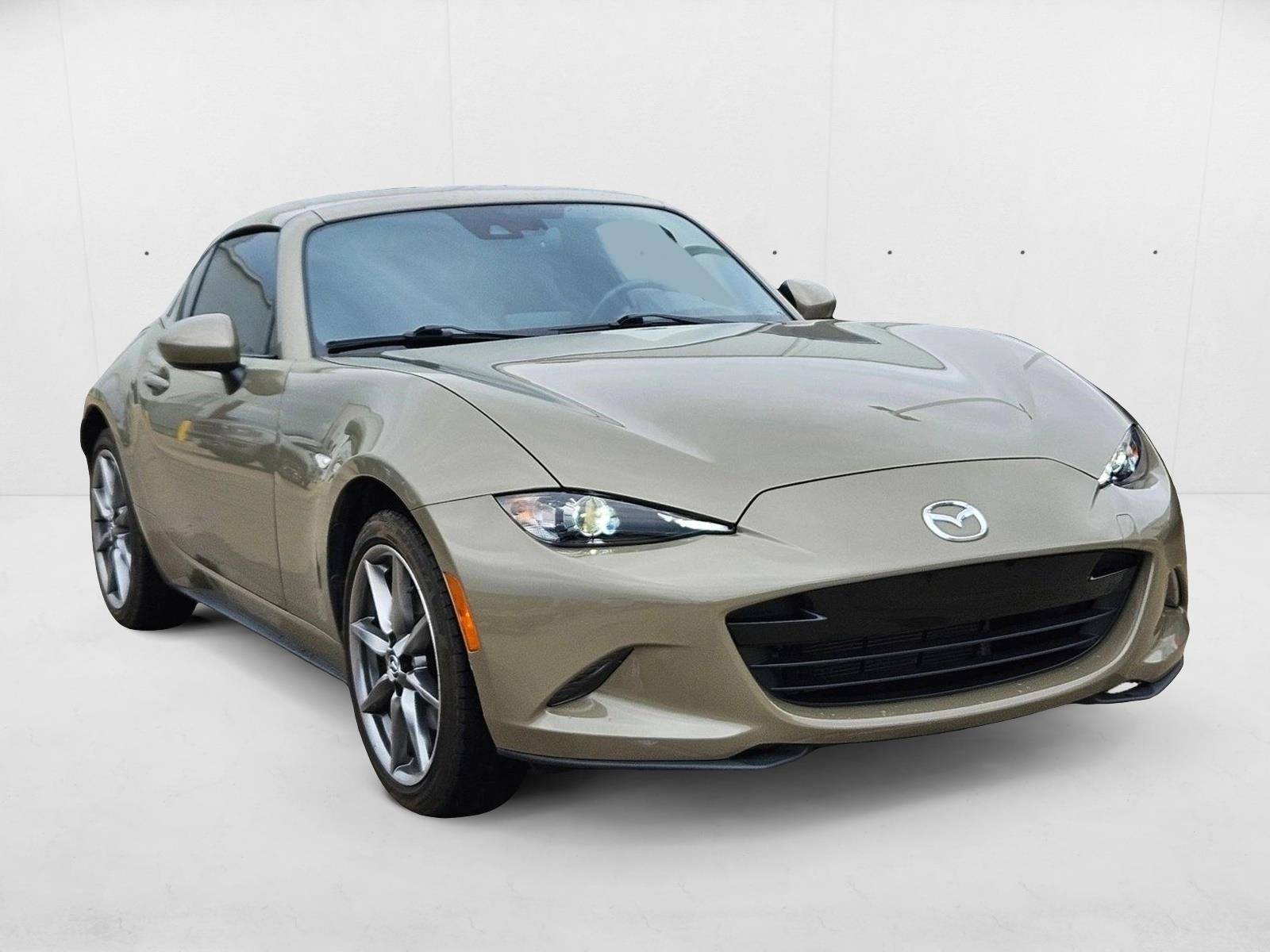 2023 Mazda MX-5 Miata Miata RF Grand Touring photo 3