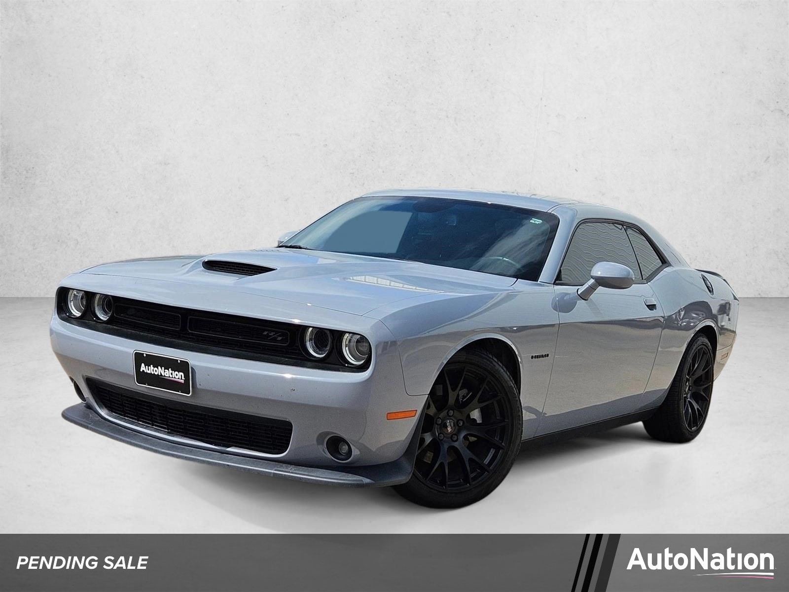 2022 Dodge Challenger R/T's photo