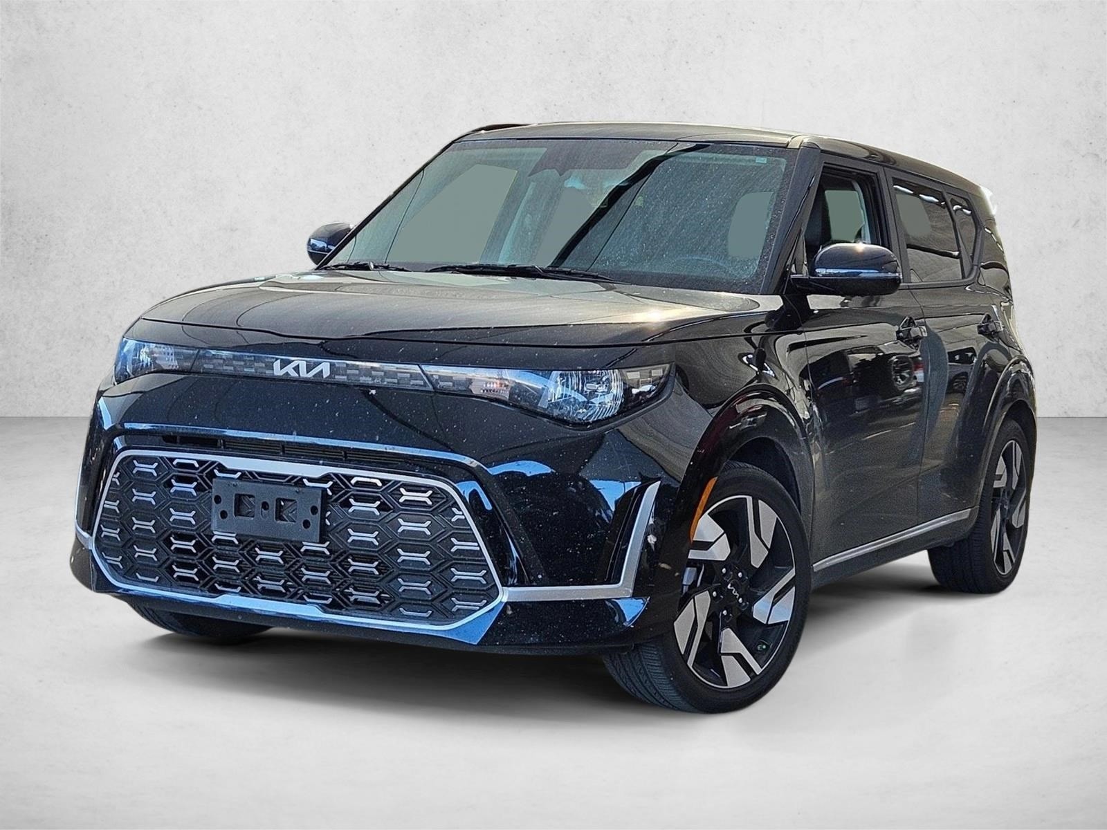 2025 Kia Soul GT-Line's photo