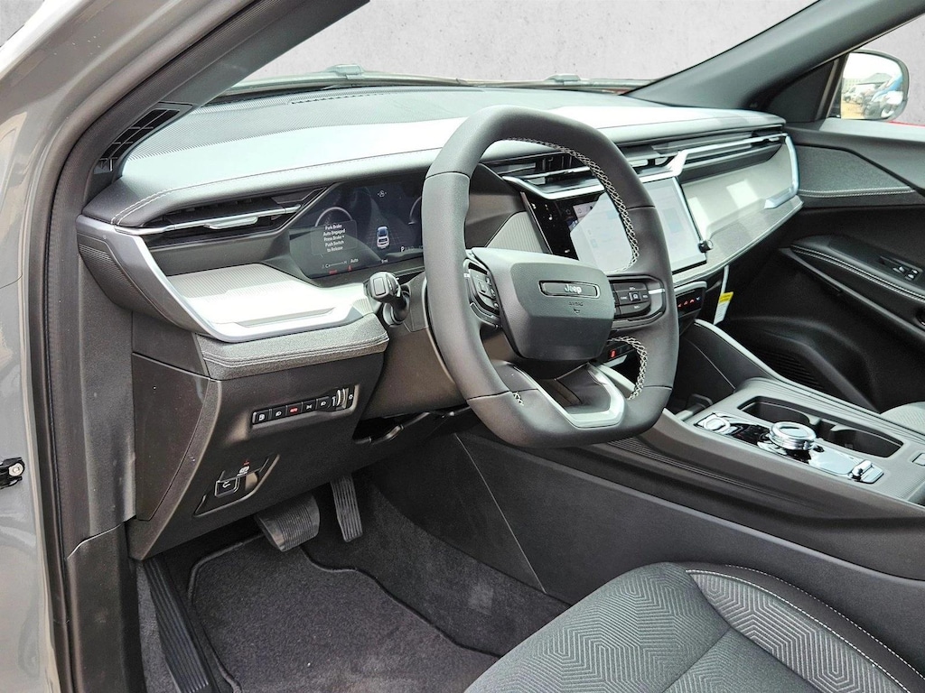New 2026 Jeep Cherokee Laredo SUV