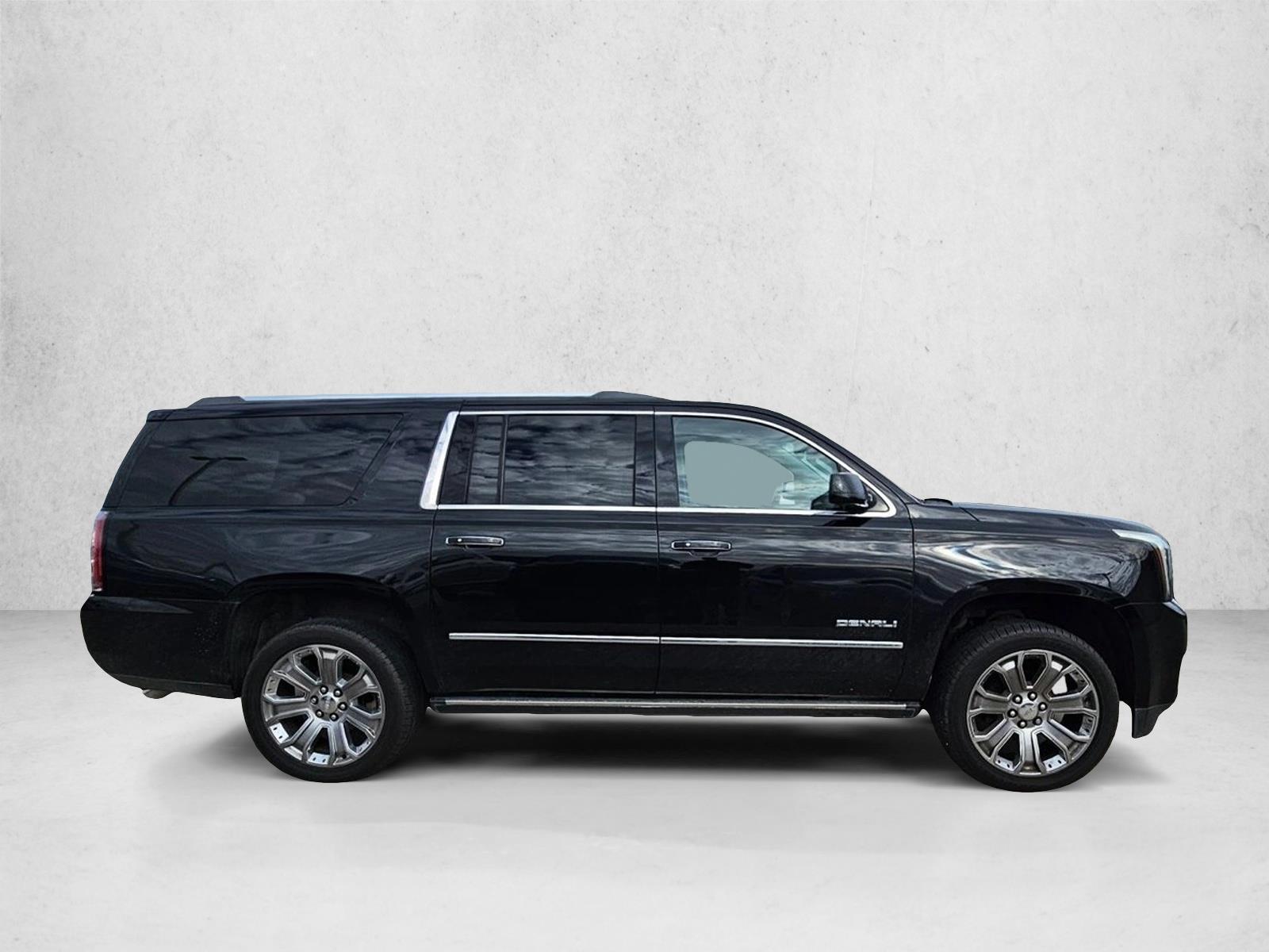 2015 Gmc Yukon XL Denali photo 3