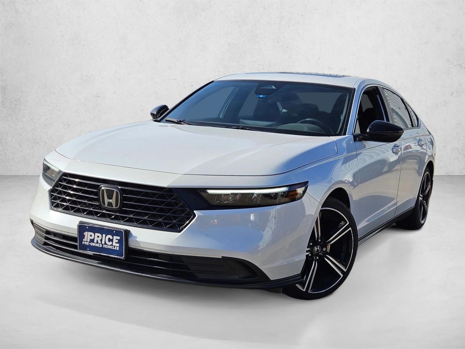 2023 Honda Accord Hybrid Sport's photo