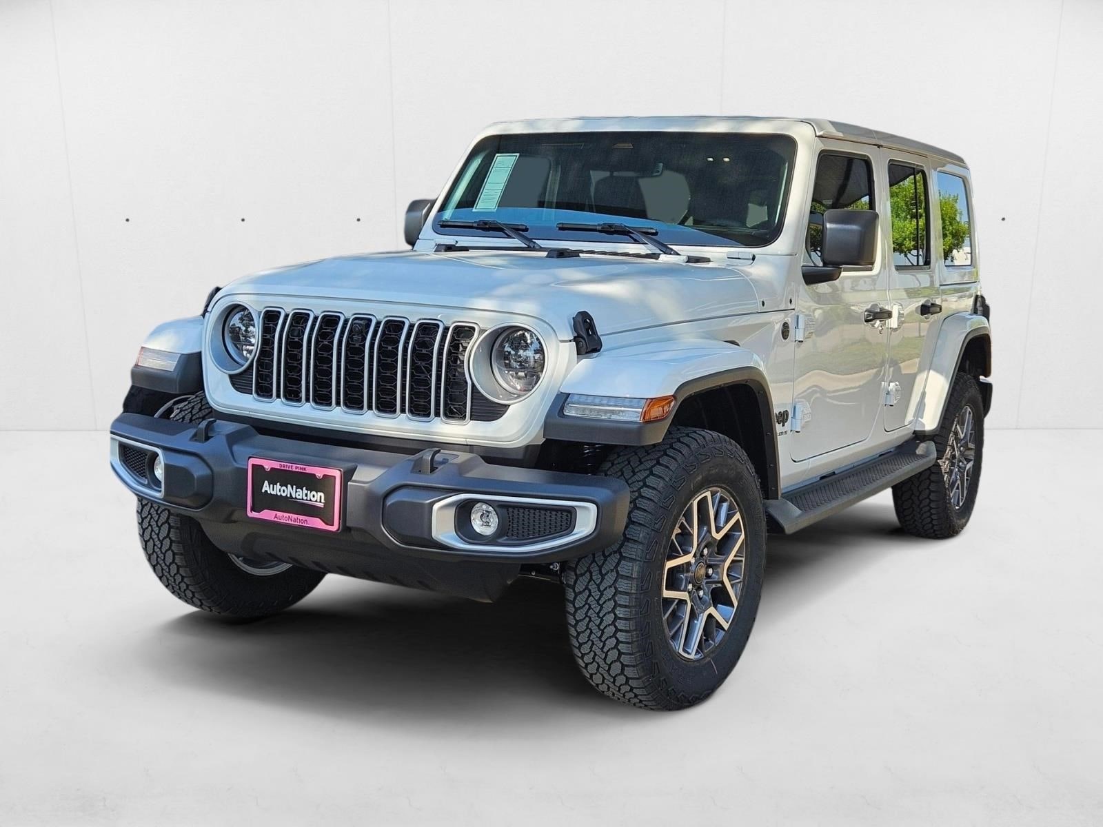 2025 Jeep Wrangler 4-Door Sahara's photo