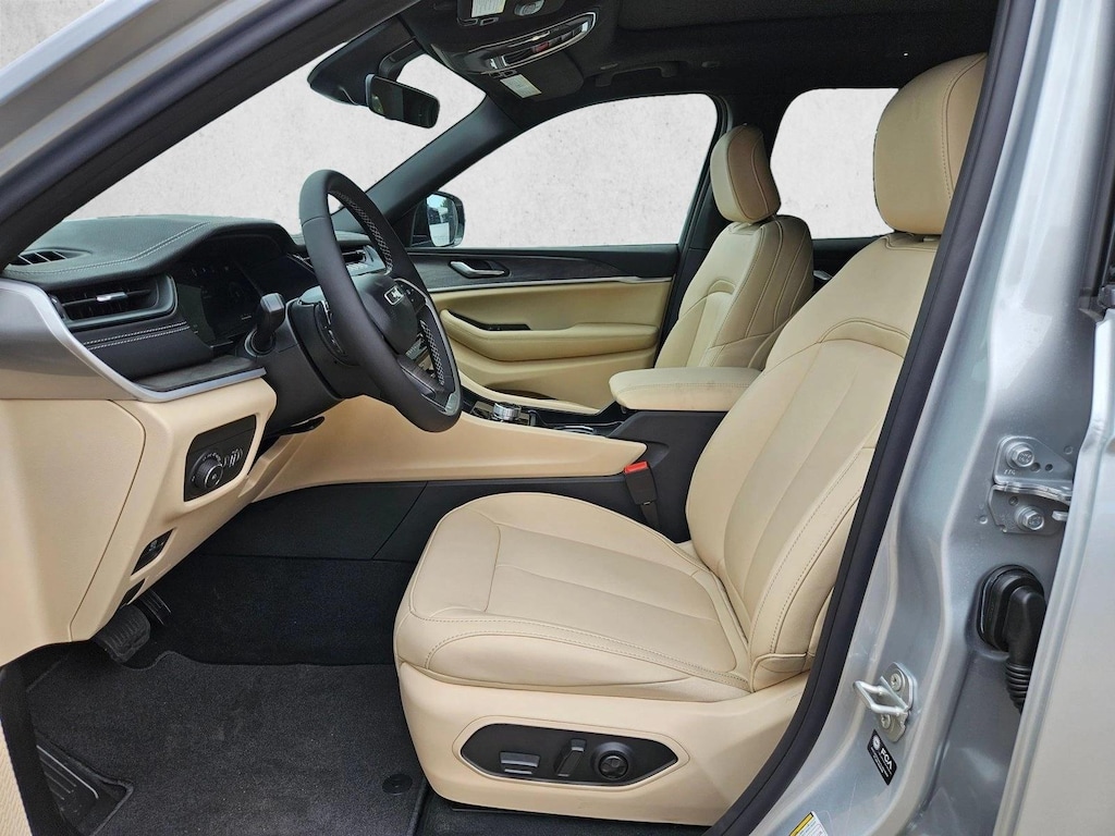 New 2026 Jeep Grand Cherokee L Limited SUV