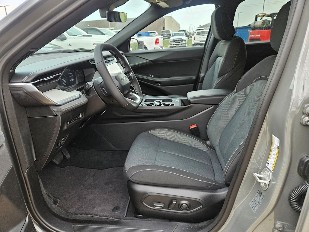 New 2026 Jeep Cherokee Laredo SUV