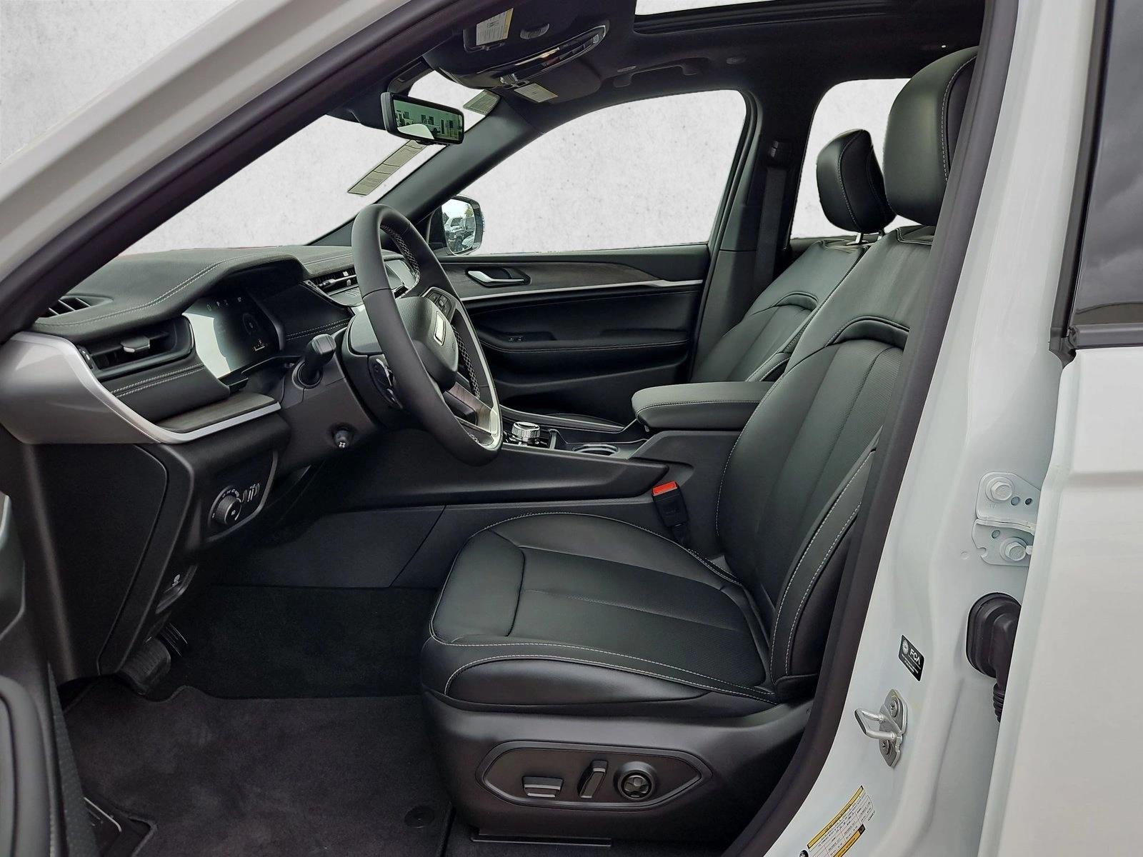 New 2027 Jeep Grand Cherokee Limited Reserve SUV