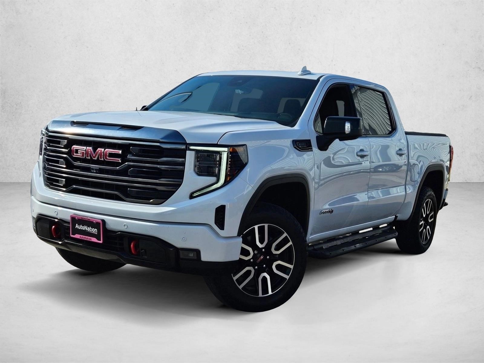 2023 GMC Sierra 1500 AT4's photo