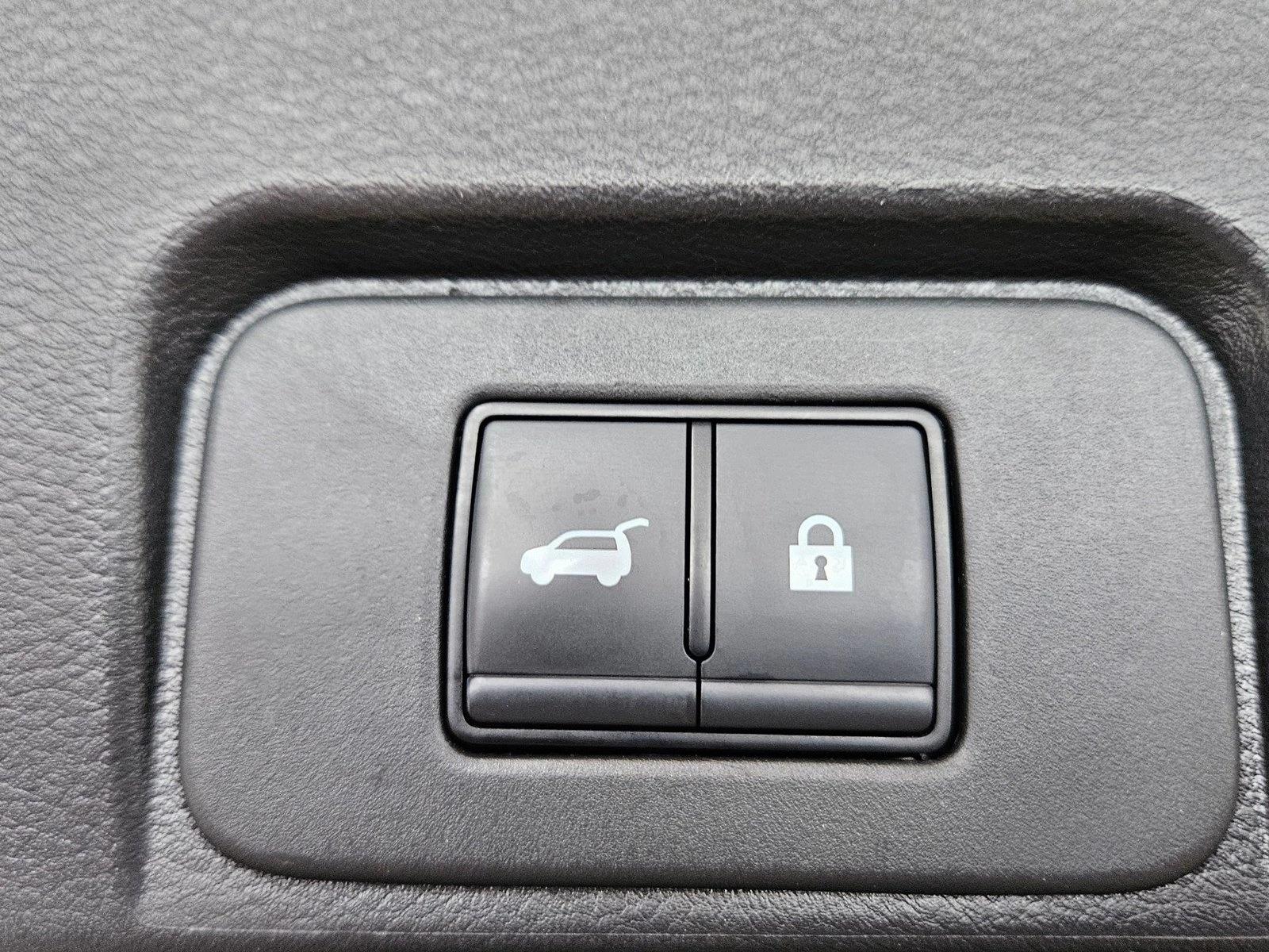 2025 Nissan Rogue SV - Photo 22