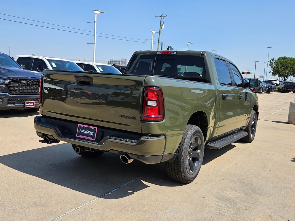 New 2026 Ram 1500 Express Truck Crew Cab